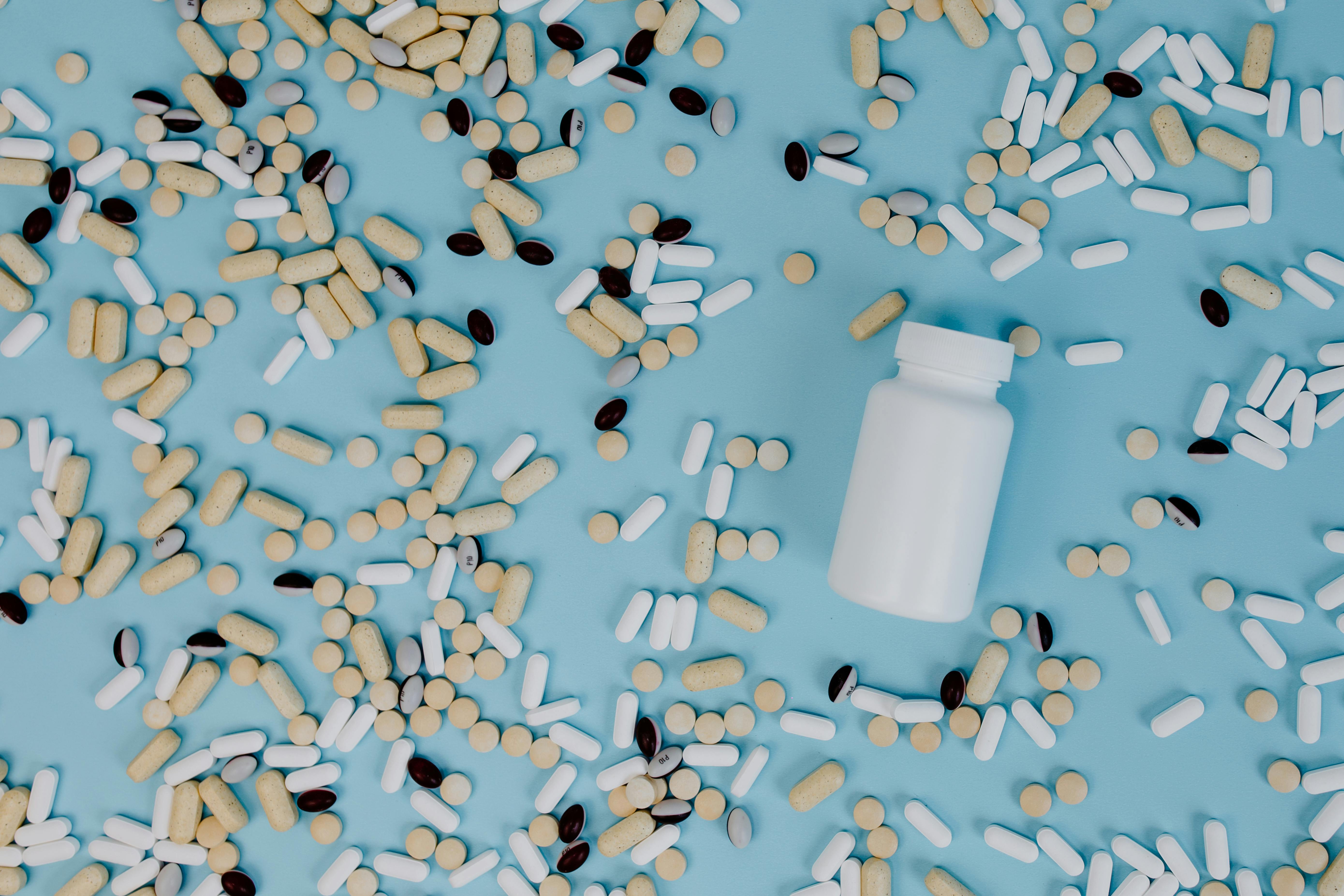 Multivitamínicos valem a pena? Quando tomar e quais escolher